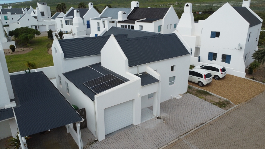 2 Bedroom Property for Sale in Lampiesbaai Western Cape